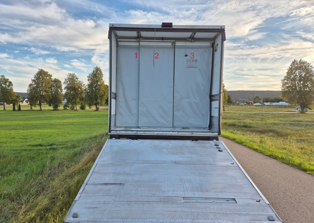 MAN TGM 15.250 7.5m winda AUTOMAT KLIMA z Niemiec EURO 6 / CHŁODNIA T-1000R THERMOKING - Camion frigider: Foto 5 MAN TGM 15.250 7.5m winda AUTOMAT KLIMA z Niemiec EURO 6 / CHŁODNIA T-1000R THERMOKING - Camion frigider: Foto 5