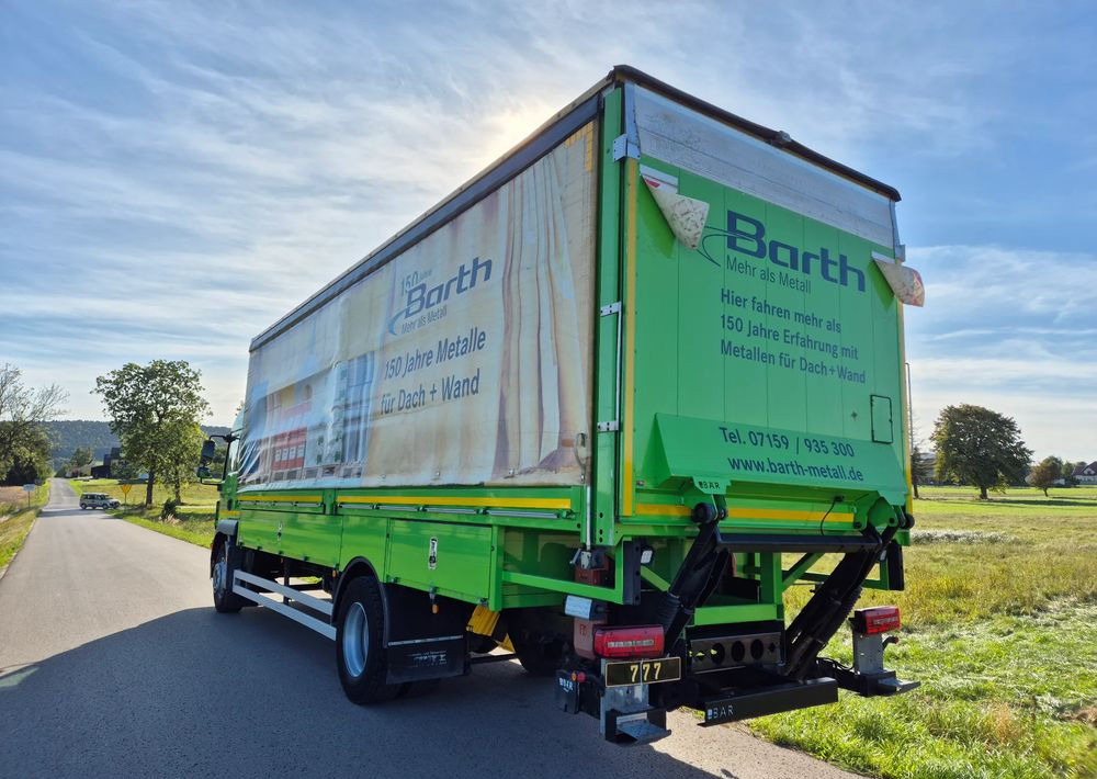 MAN Tgm 18.320 FULL SERWIS UNIKAT TOP ORYGINALNY PRZEBIEG z Niemiec AUTOMAT WINDA ACC Pirelli klima postojowa 18.250 18.290 15.250 15.290 15.320 - Camion cu prelată: Foto 4 MAN Tgm 18.320 FULL SERWIS UNIKAT TOP ORYGINALNY PRZEBIEG z Niemiec AUTOMAT WINDA ACC Pirelli klima postojowa 18.250 18.290 15.250 15.290 15.320 - Camion cu prelată: Foto 4