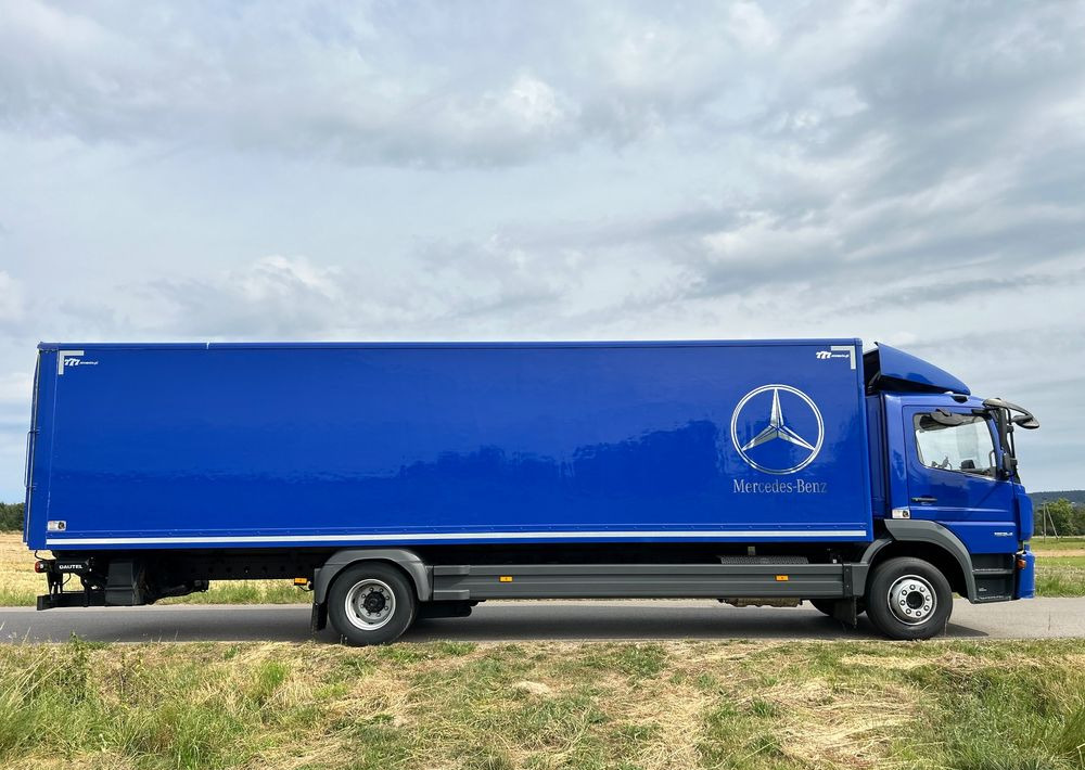 Mercedes-Benz Atego 1524 Z Niemiec 8.65m TOP 2018 Przód i tył na poduszkach 15t DMC / TOP STAN - Camion furgon: Foto 5 Mercedes-Benz Atego 1524 Z Niemiec 8.65m TOP 2018 Przód i tył na poduszkach 15t DMC / TOP STAN - Camion furgon: Foto 5