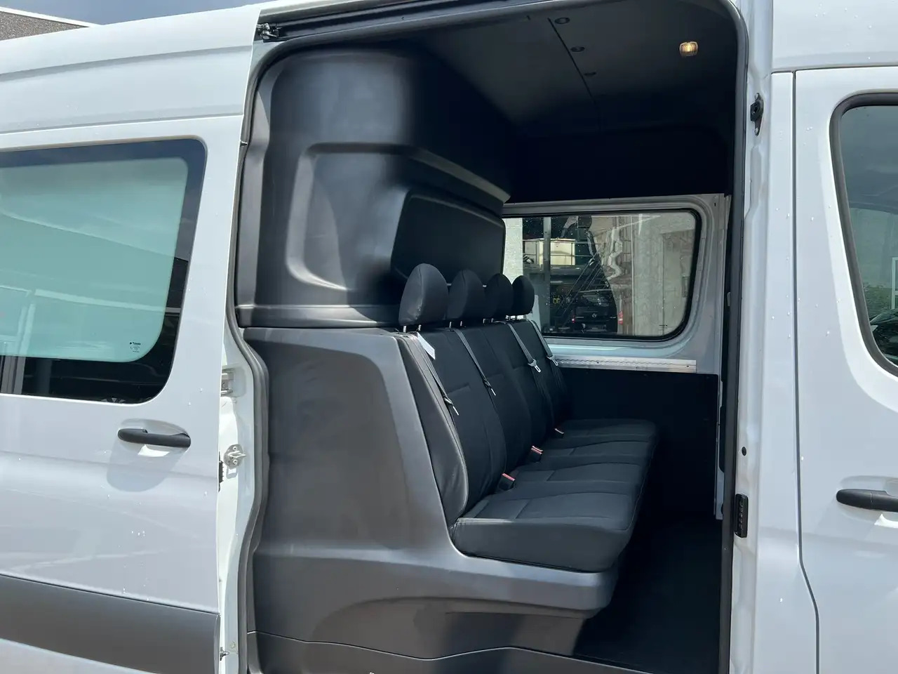 Mercedes-Benz Sprinter 315 L3H2 (37.500€ex) 3.5T SLEEP | DUB CAB 7PL - Autoutilitară cabină dublă: Foto 4 Mercedes-Benz Sprinter 315 L3H2 (37.500€ex) 3.5T SLEEP | DUB CAB 7PL - Autoutilitară cabină dublă: Foto 4