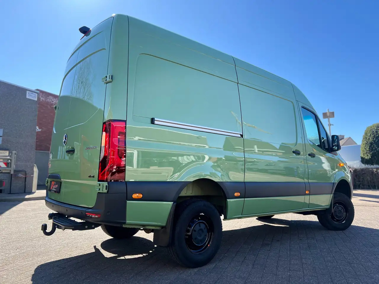 Mercedes-Benz Sprinter 319 L2H2 AWD (58.500€ex) 360CAMERA|4X4|2.8t Sle - Dubă: Foto 3 Mercedes-Benz Sprinter 319 L2H2 AWD (58.500€ex) 360CAMERA|4X4|2.8t Sle - Dubă: Foto 3