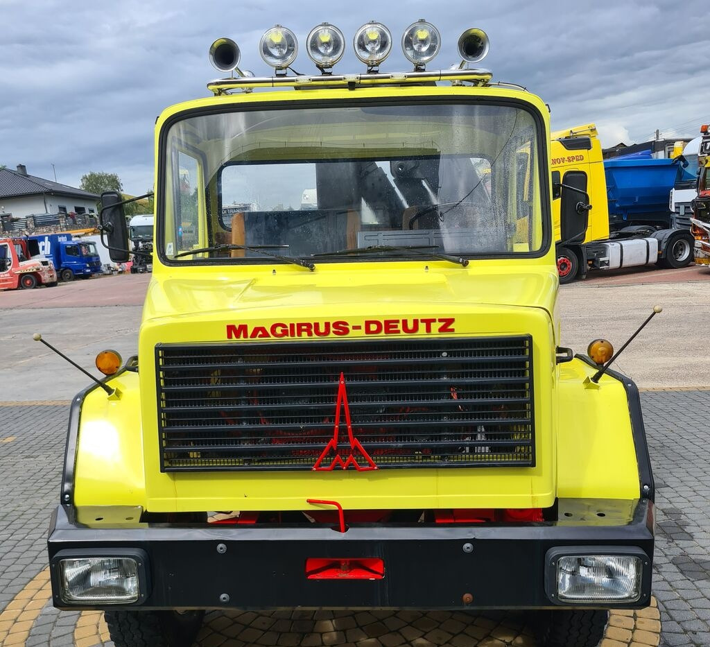 IVECO MAGIRUS STRALIS kiper 4x4 + HDS - Camion basculantă, Camion cu macara: Foto 5 IVECO MAGIRUS STRALIS kiper 4x4 + HDS - Camion basculantă, Camion cu macara: Foto 5