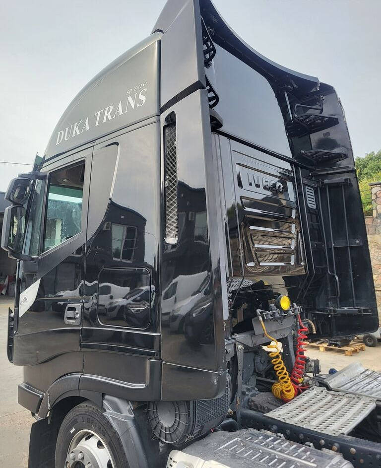 IVECO Stralis Hi-Way XP 2017r. Lift truck - Cabină pentru Camion: Foto 3 IVECO Stralis Hi-Way XP 2017r. Lift truck - Cabină pentru Camion: Foto 3