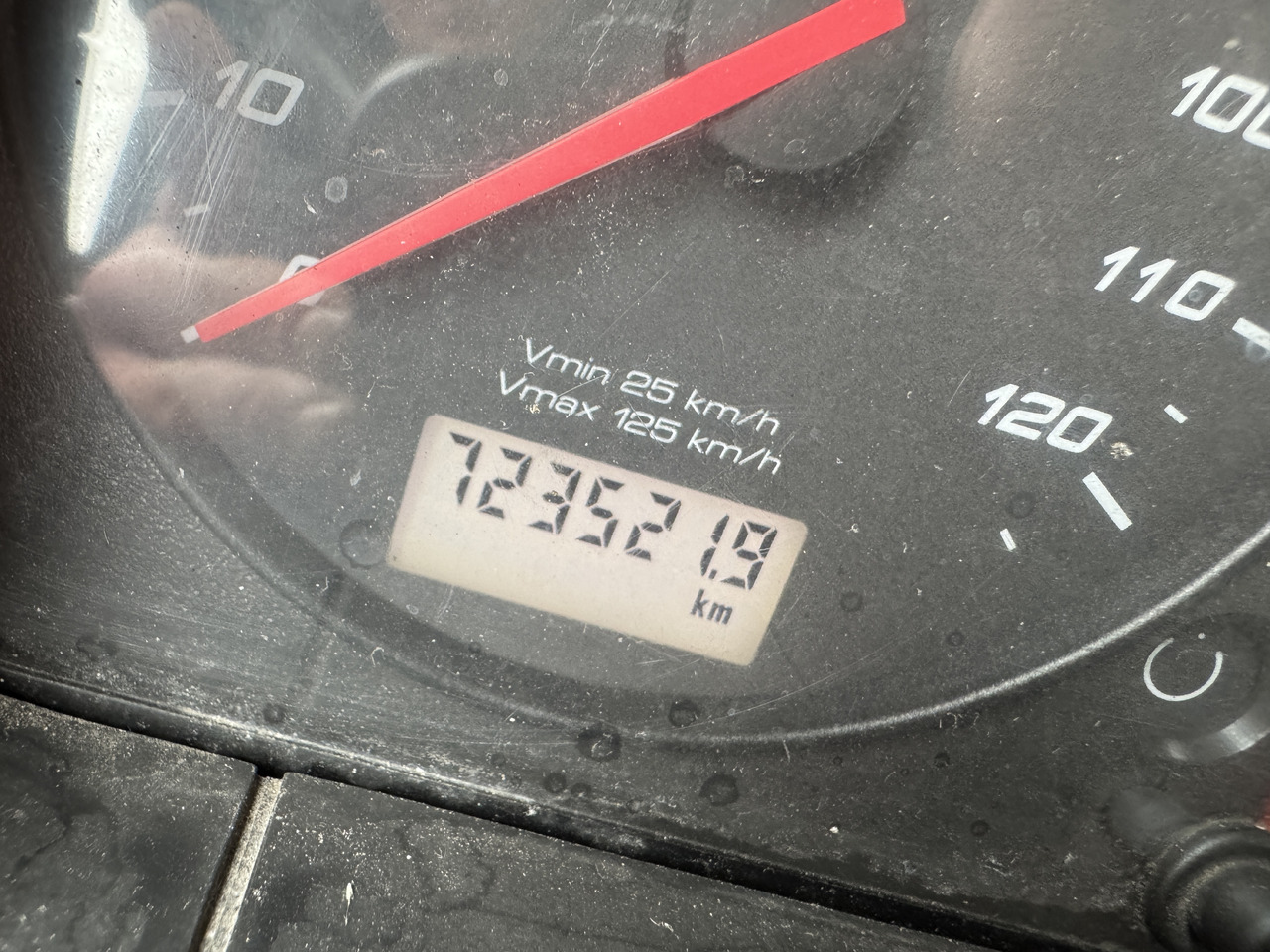 IVECO STRALIS HI-WAY - Piesă de schimb: Foto 5 IVECO STRALIS HI-WAY - Piesă de schimb: Foto 5