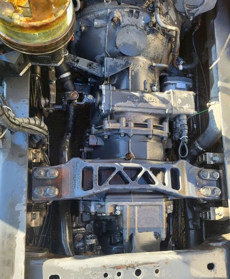 Scania GRS 895 R Scania GRS 895 R truck - Cutie de viteze pentru Camion: Foto 2 Scania GRS 895 R Scania GRS 895 R truck - Cutie de viteze pentru Camion: Foto 2