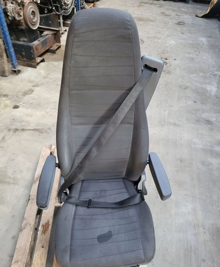 Scania R Euro 6 2189660 Scania R Euro 6 2189660 truck - Scaun pentru Camion: Foto 5 Scania R Euro 6 2189660 Scania R Euro 6 2189660 truck - Scaun pentru Camion: Foto 5