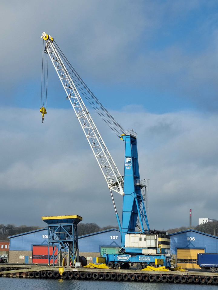Fantuzzi MHC 130 - Echipament portuar: Foto 1 Fantuzzi MHC 130 - Echipament portuar: Foto 1