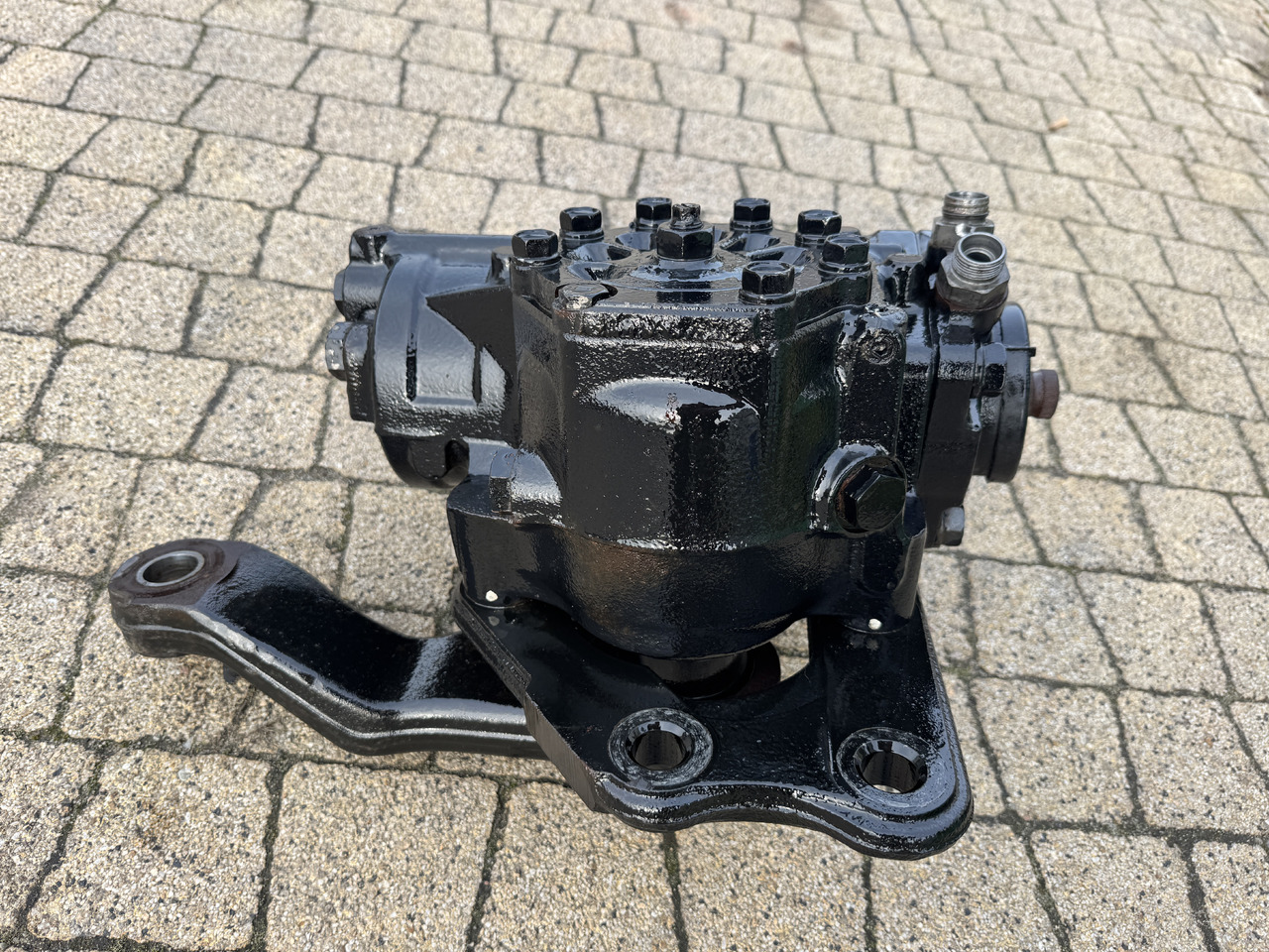 Ford F-Max 500 - Coloană de direcție: Foto 3 Ford F-Max 500 - Coloană de direcție: Foto 3