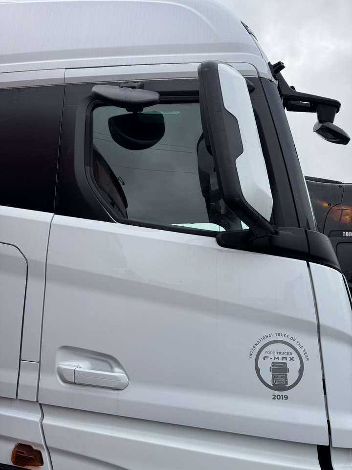 Ford F-Max 500 - Uşă și piese: Foto 1 Ford F-Max 500 - Uşă și piese: Foto 1