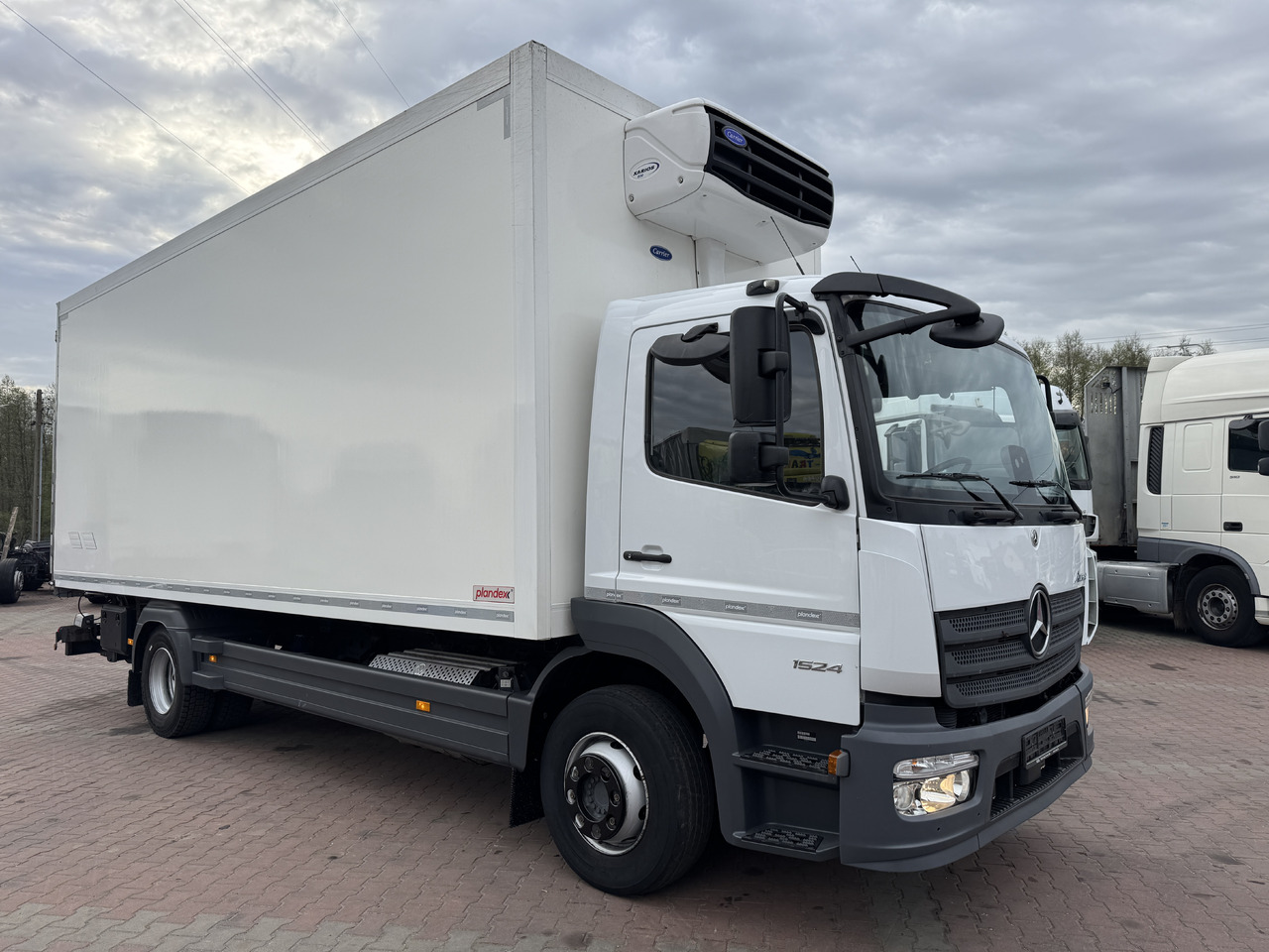 MERCEDES-BENZ ATEGO 1524 EURO 6 - Camion frigider: Foto 5 MERCEDES-BENZ ATEGO 1524 EURO 6 - Camion frigider: Foto 5