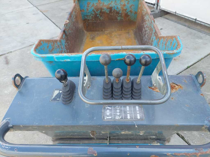 Messersi TCH 05 - Autobasculantă: Foto 2 Messersi TCH 05 - Autobasculantă: Foto 2