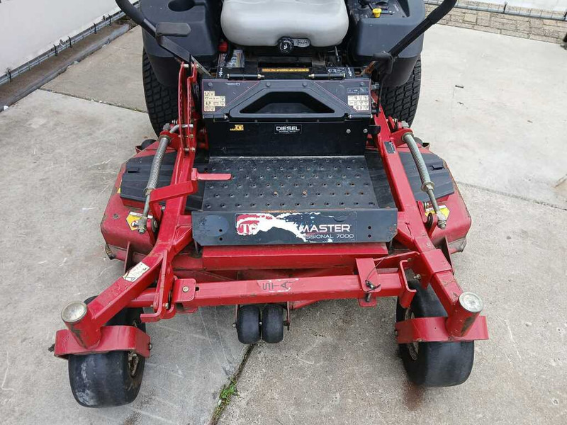 Toro Z master 7200 - Maşină de tuns iarba: Foto 4 Toro Z master 7200 - Maşină de tuns iarba: Foto 4
