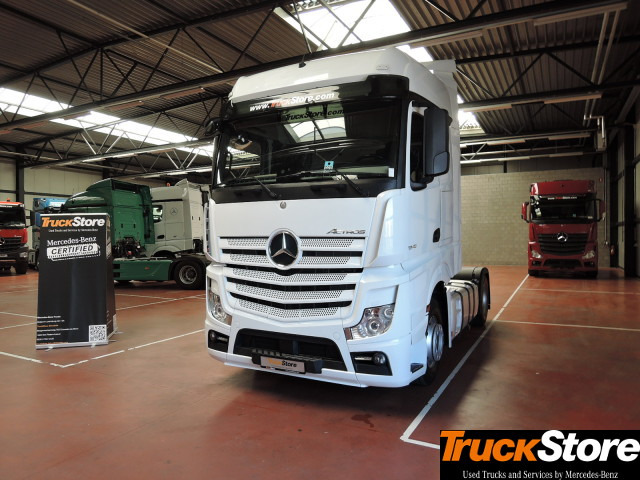 Mercedes-Benz Actros 1845 LS - Cap tractor: Foto 1 Mercedes-Benz Actros 1845 LS - Cap tractor: Foto 1