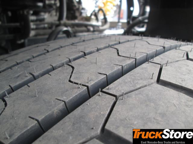 Mercedes-Benz Actros 1845 LS - Cap tractor: Foto 5 Mercedes-Benz Actros 1845 LS - Cap tractor: Foto 5