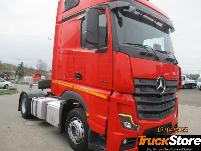 Mercedes-Benz Actros 1845 LS - Cap tractor: Foto 2 Mercedes-Benz Actros 1845 LS - Cap tractor: Foto 2
