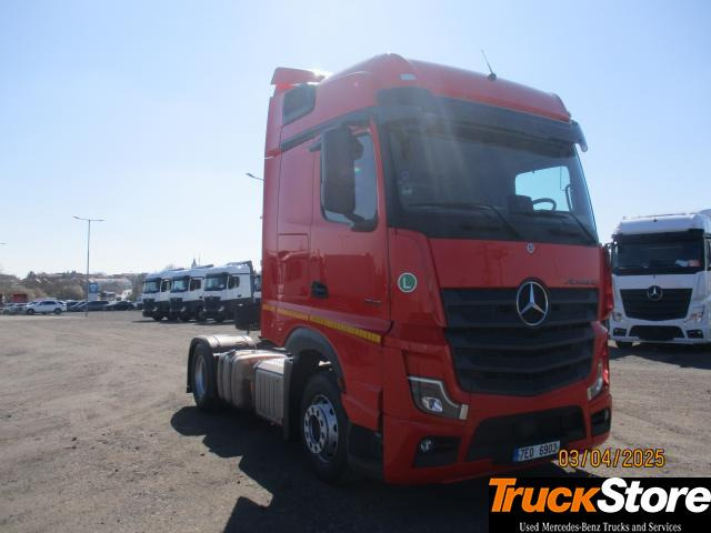Mercedes-Benz Actros 1845 LS - Cap tractor: Foto 3 Mercedes-Benz Actros 1845 LS - Cap tractor: Foto 3