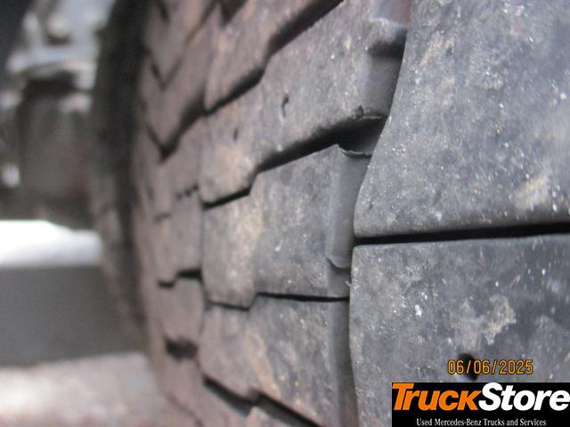 Mercedes-Benz Actros 1845 LS nRL - Cap tractor: Foto 5 Mercedes-Benz Actros 1845 LS nRL - Cap tractor: Foto 5