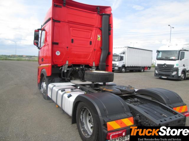 Mercedes-Benz Actros 1845 LS nRL - Cap tractor: Foto 4 Mercedes-Benz Actros 1845 LS nRL - Cap tractor: Foto 4