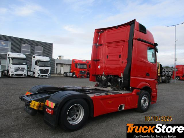 Mercedes-Benz Actros 1848 LS - Cap tractor: Foto 3 Mercedes-Benz Actros 1848 LS - Cap tractor: Foto 3