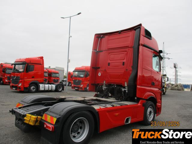 Mercedes-Benz Actros 1848 LS - Cap tractor: Foto 3 Mercedes-Benz Actros 1848 LS - Cap tractor: Foto 3