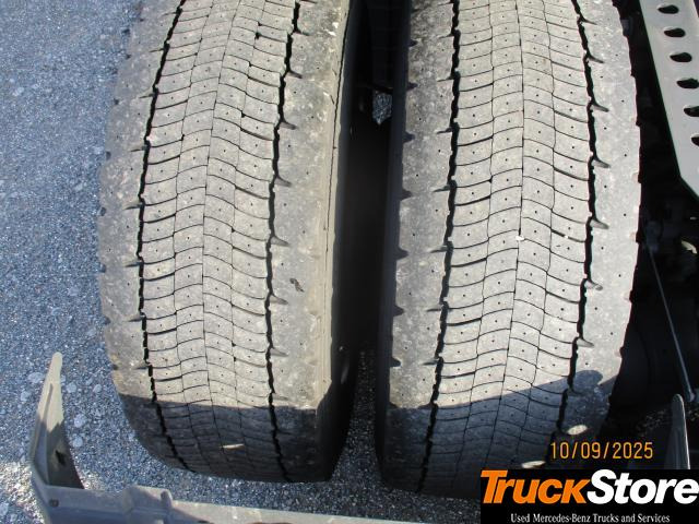 Mercedes-Benz Actros 1848 LS nRL - Cap tractor: Foto 2 Mercedes-Benz Actros 1848 LS nRL - Cap tractor: Foto 2