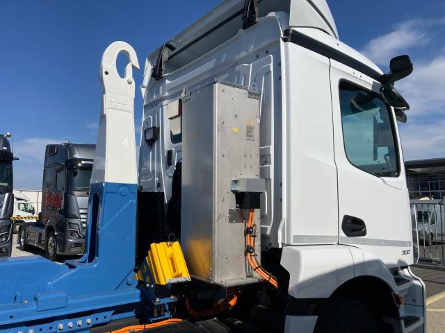 Mercedes-Benz eActros 300 L - Camion cu cârlig: Foto 1 Mercedes-Benz eActros 300 L - Camion cu cârlig: Foto 1