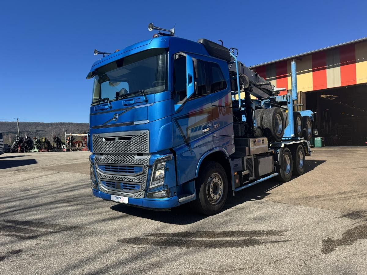 Volvo FH16 - Camion, Camion cu macara: Foto 2 Volvo FH16 - Camion, Camion cu macara: Foto 2