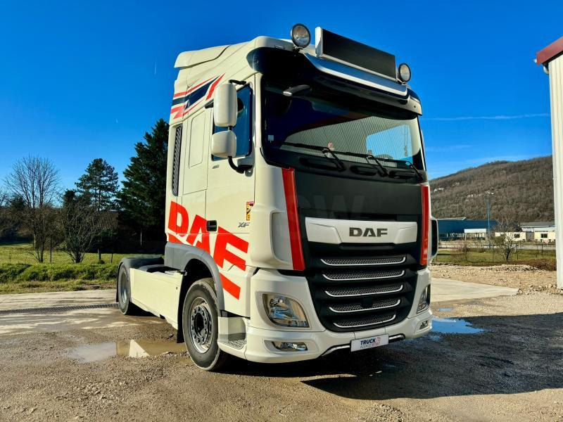DAF XF 480 - Cap tractor: Foto 2 DAF XF 480 - Cap tractor: Foto 2