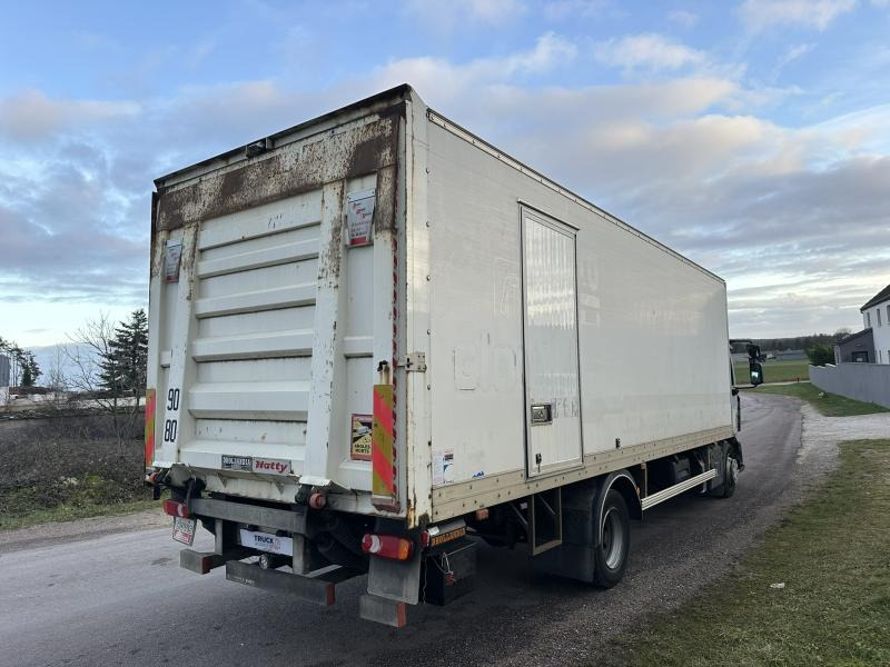 Renault Gamme D 210 - Camion furgon: Foto 5 Renault Gamme D 210 - Camion furgon: Foto 5