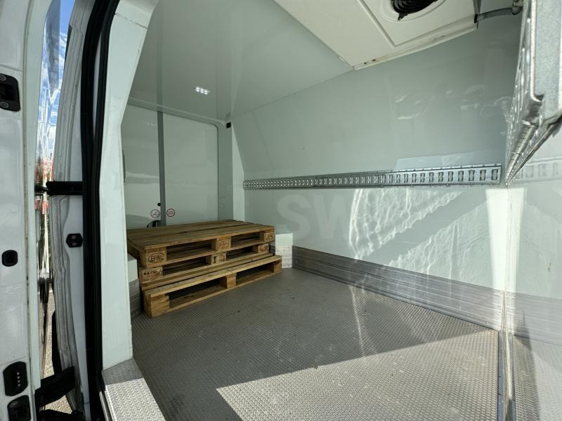 Renault Master - Autoutilitară frigorifica: Foto 5 Renault Master - Autoutilitară frigorifica: Foto 5