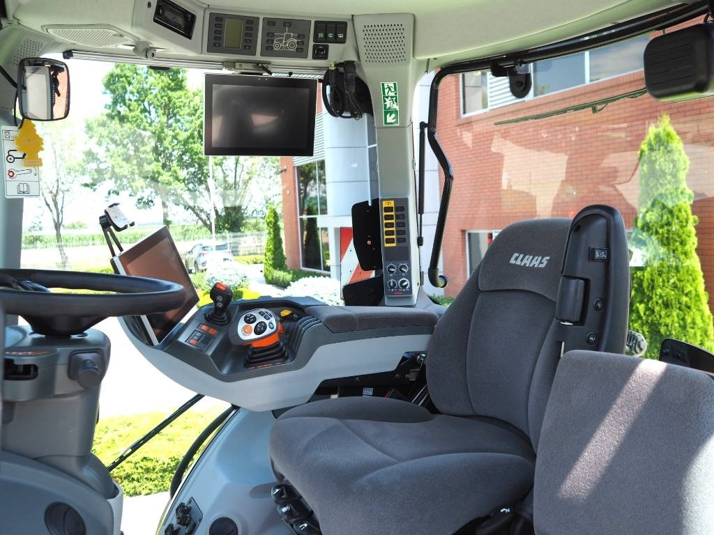 Claas Axion 920 CMATIC, GPS, CEMIS 1200, PTO - Tractor agricol: Foto 5 Claas Axion 920 CMATIC, GPS, CEMIS 1200, PTO - Tractor agricol: Foto 5