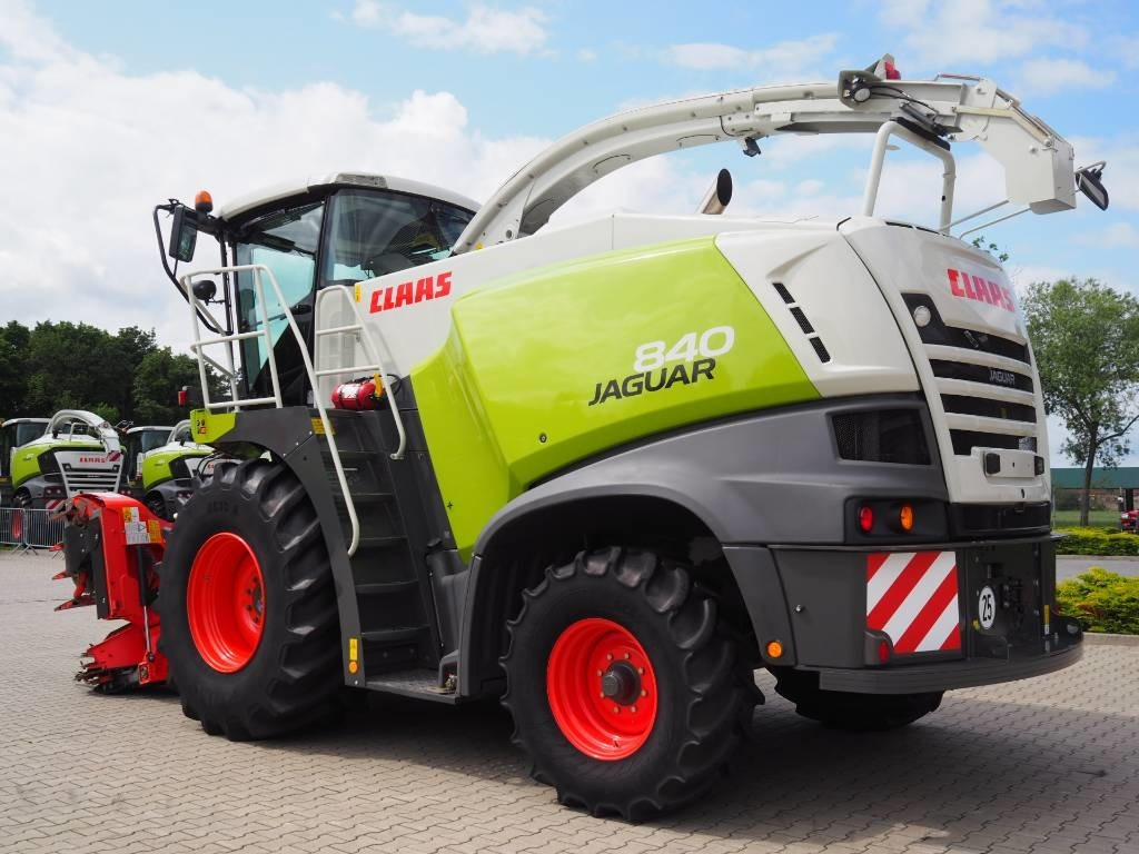 Claas Jaguar 840 + Kemper 345 Plus - Combină de Recoltat Furaj: Foto 2 Claas Jaguar 840 + Kemper 345 Plus - Combină de Recoltat Furaj: Foto 2