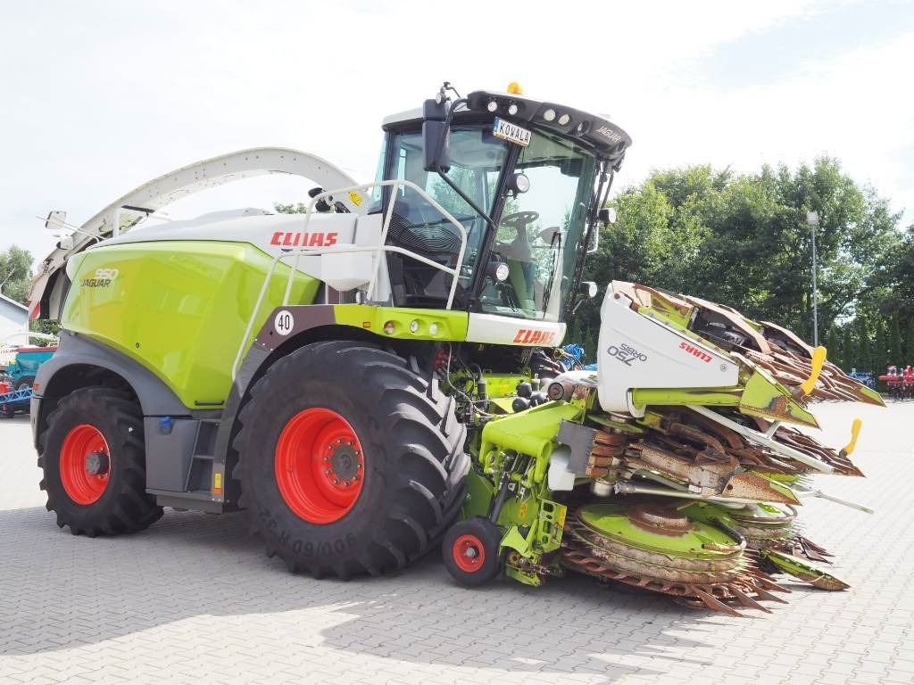 Claas Jaguar 950 4WD + Orbis 750 - Combină de Recoltat Furaj: Foto 4 Claas Jaguar 950 4WD + Orbis 750 - Combină de Recoltat Furaj: Foto 4