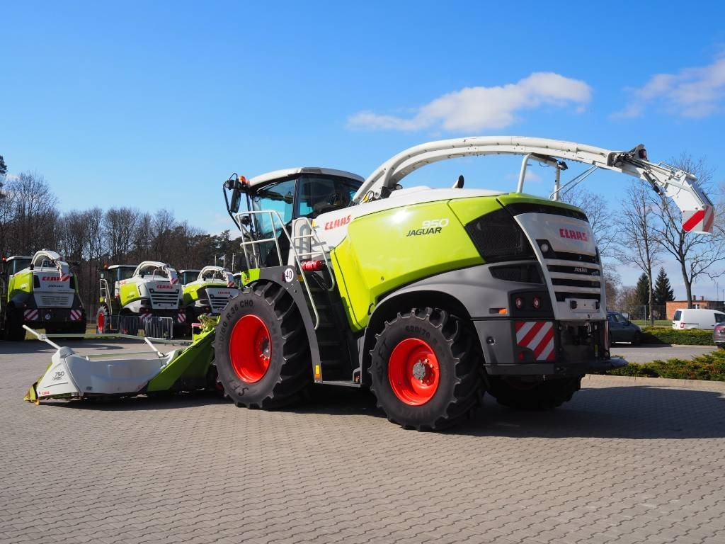 Claas Jaguar 950 4WD + Orbis 750 - Combină de Recoltat Furaj: Foto 2 Claas Jaguar 950 4WD + Orbis 750 - Combină de Recoltat Furaj: Foto 2