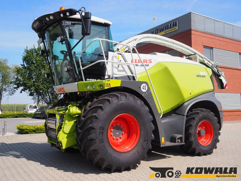 Claas Jaguar 950 4WD - Combină de Recoltat Furaj: Foto 1 Claas Jaguar 950 4WD - Combină de Recoltat Furaj: Foto 1