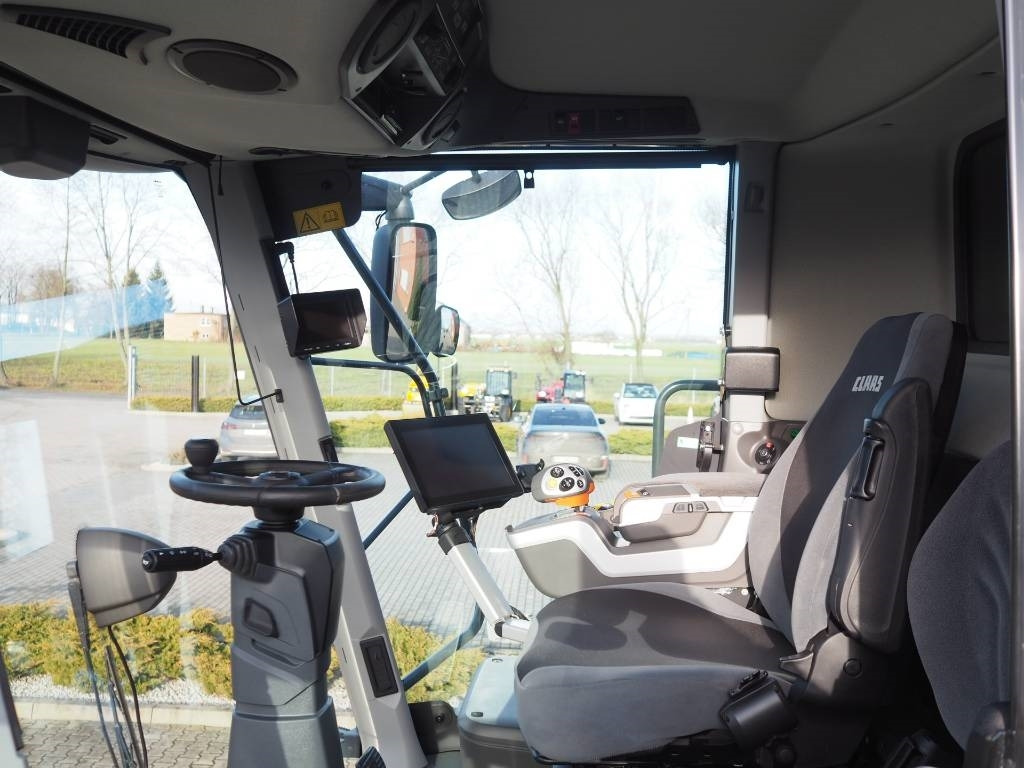 Claas Lexion 6700 + V930 - Combină de recoltat cereale: Foto 5 Claas Lexion 6700 + V930 - Combină de recoltat cereale: Foto 5