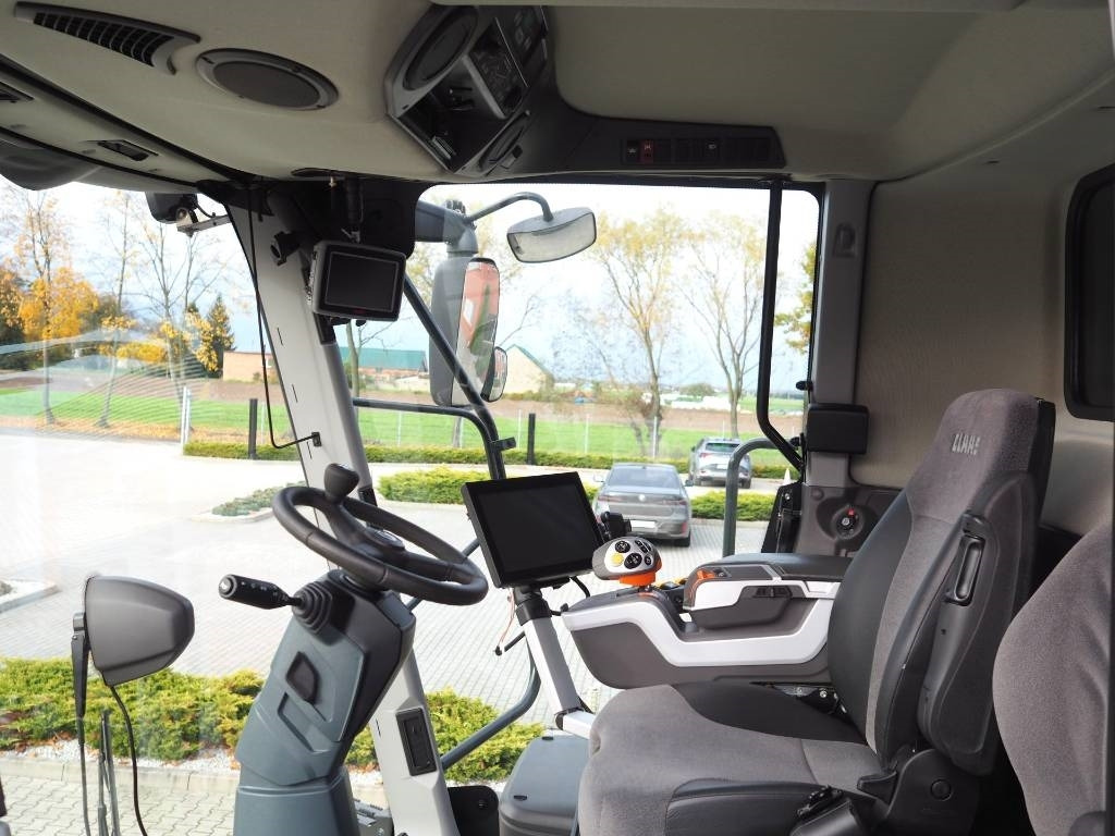 Claas Lexion 7500TT GPS + V930 - Combină de recoltat cereale: Foto 5 Claas Lexion 7500TT GPS + V930 - Combină de recoltat cereale: Foto 5