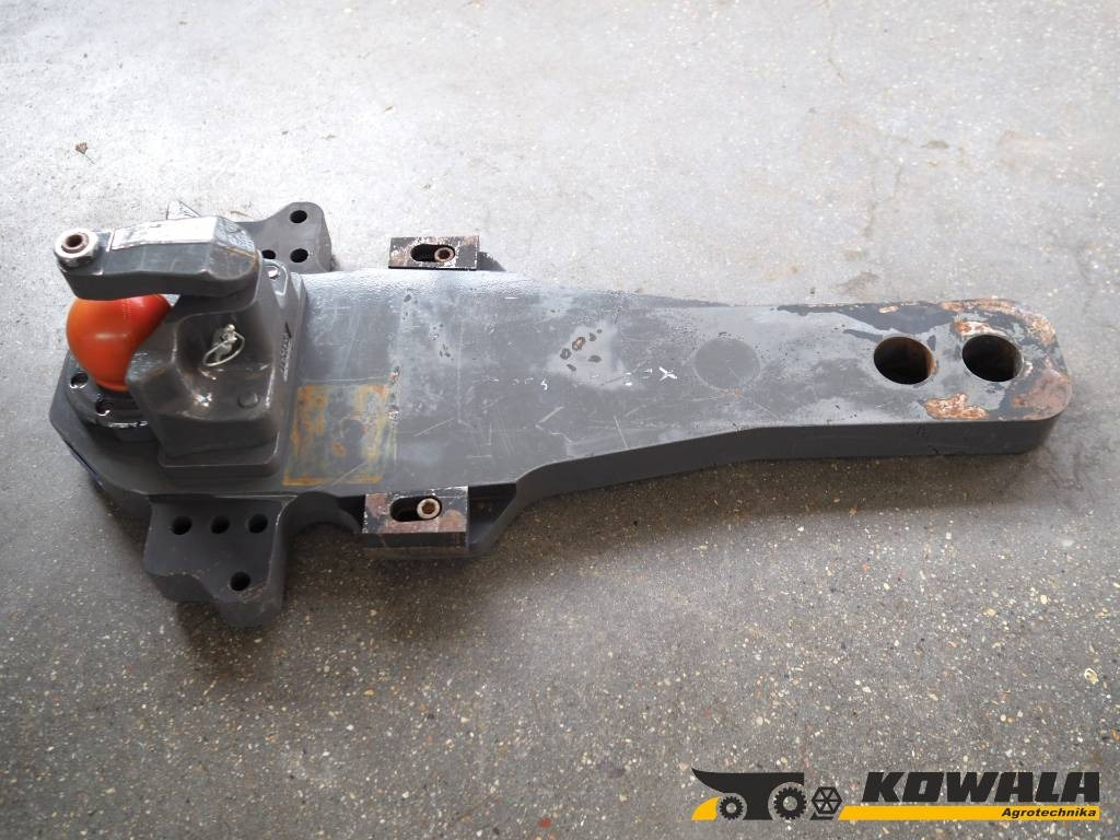 Claas Xerion - bumper hitch K80 - Caroserie și exterior pentru Utilaje agricole: Foto 1 Claas Xerion - bumper hitch K80 - Caroserie și exterior pentru Utilaje agricole: Foto 1