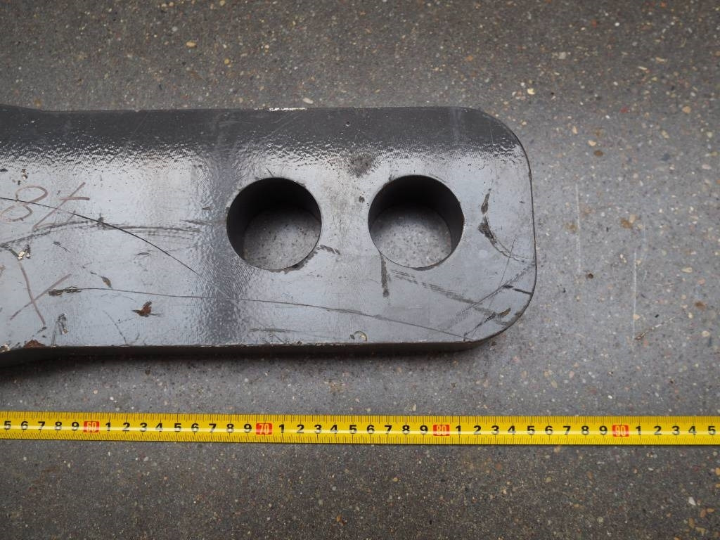 Claas Xerion - bumper hitch K80 - Caroserie și exterior pentru Utilaje agricole: Foto 2 Claas Xerion - bumper hitch K80 - Caroserie și exterior pentru Utilaje agricole: Foto 2