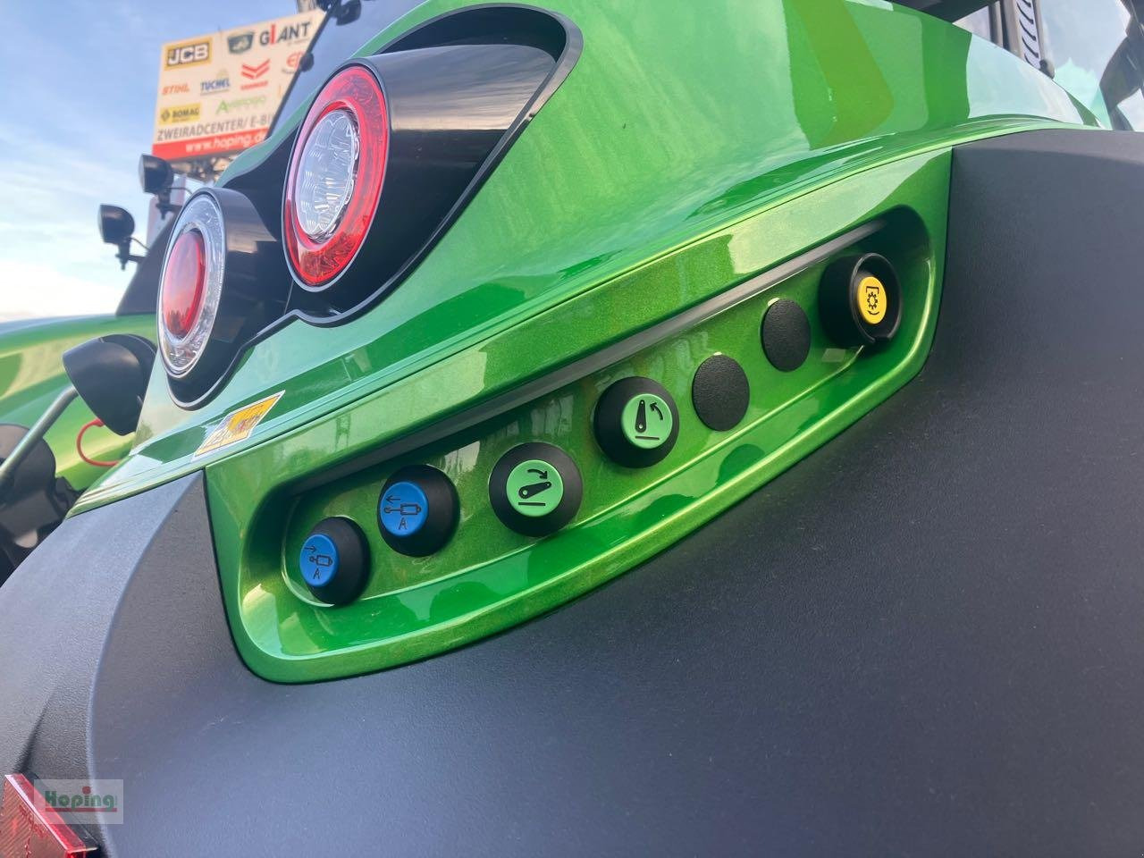 Deutz-Fahr 6180 TTV 30 Jahre Edition - Tractor agricol: Foto 5 Deutz-Fahr 6180 TTV 30 Jahre Edition - Tractor agricol: Foto 5