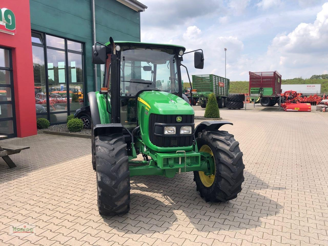 John Deere 5070 M - Tractor agricol: Foto 2 John Deere 5070 M - Tractor agricol: Foto 2