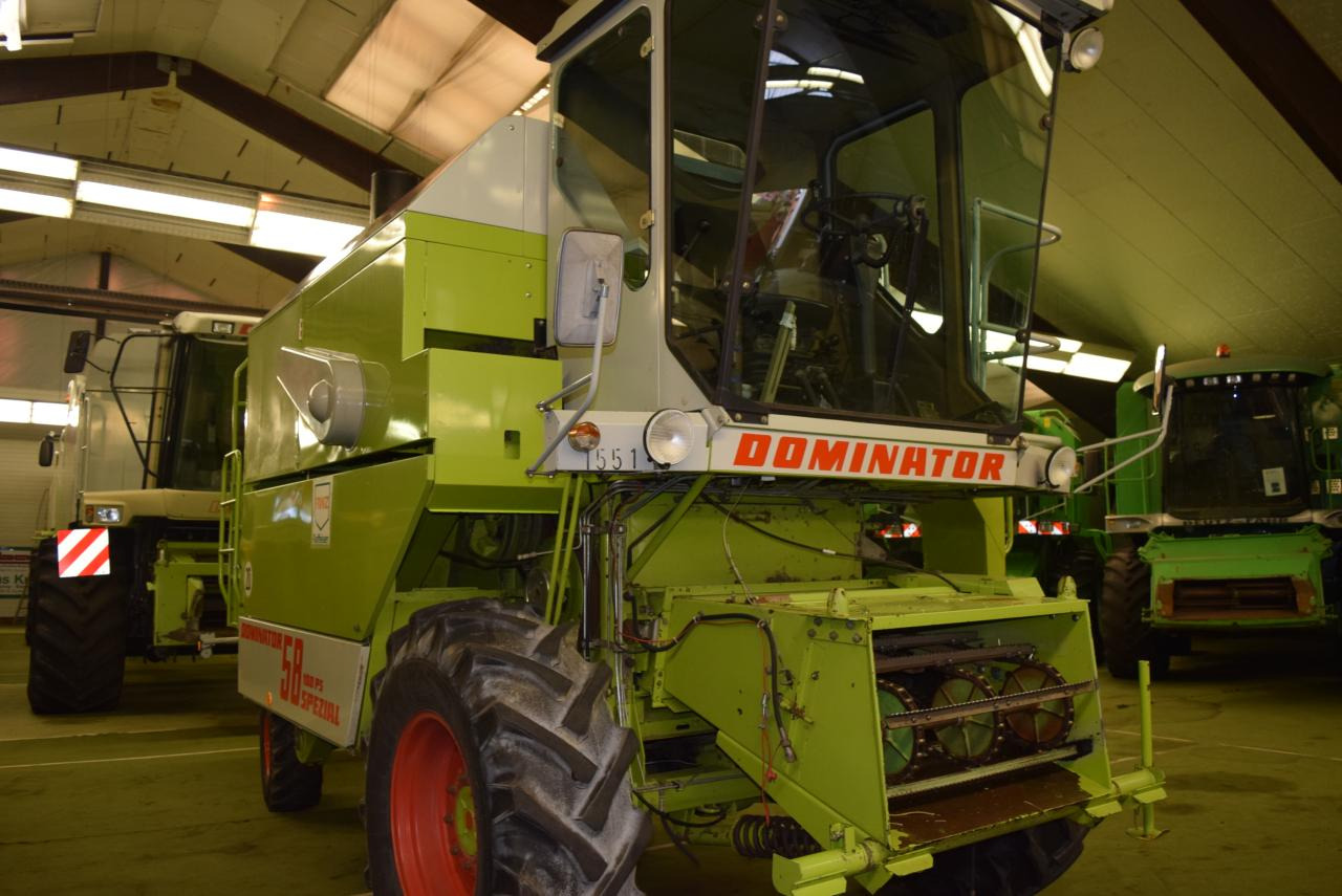 CLAAS Dominator 58 Spezial - Combină de recoltat cereale: Foto 1 CLAAS Dominator 58 Spezial - Combină de recoltat cereale: Foto 1