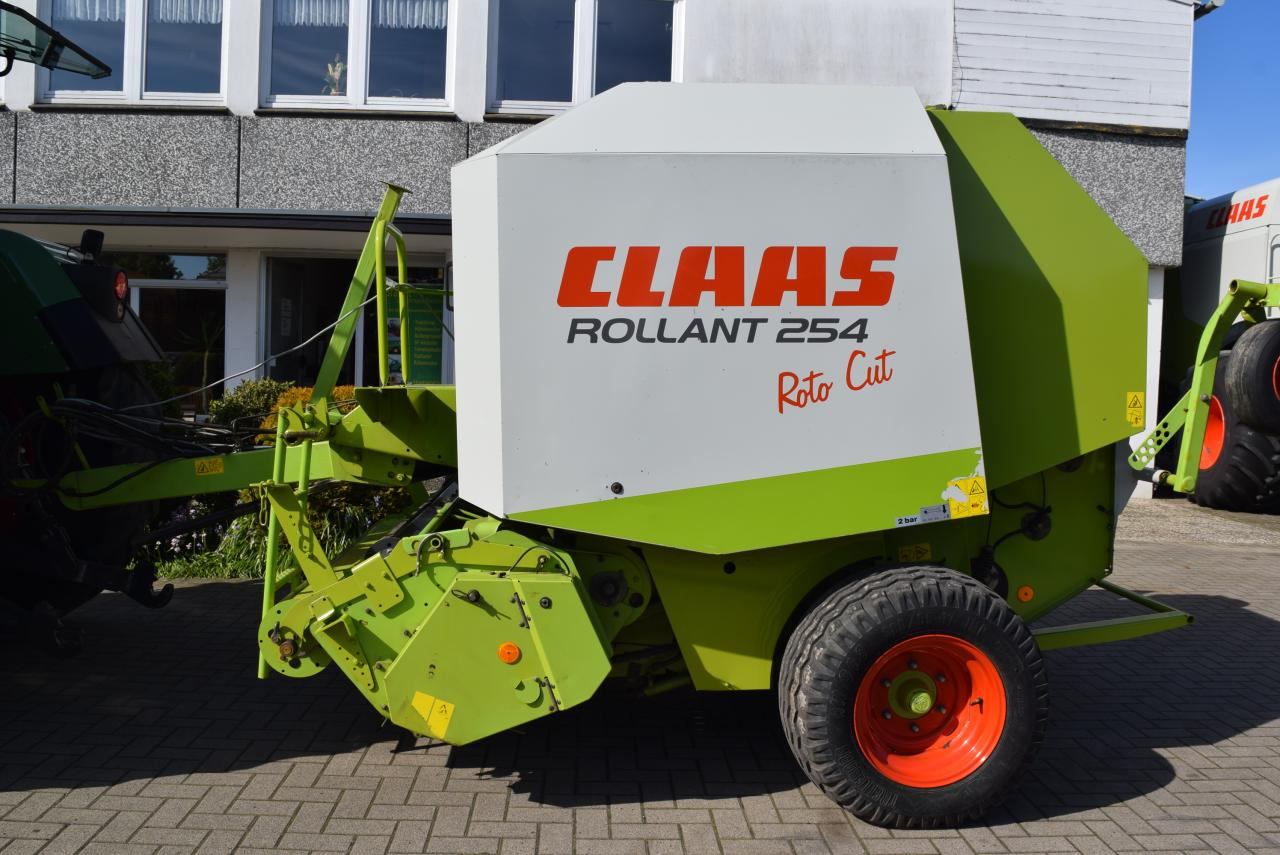 CLAAS Rollant 254 RC - Presă baloţi rotunzi: Foto 1 CLAAS Rollant 254 RC - Presă baloţi rotunzi: Foto 1