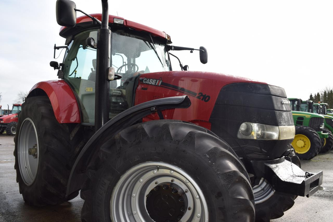 Case-IH Puma 210 MC - Tractor agricol: Foto 1 Case-IH Puma 210 MC - Tractor agricol: Foto 1