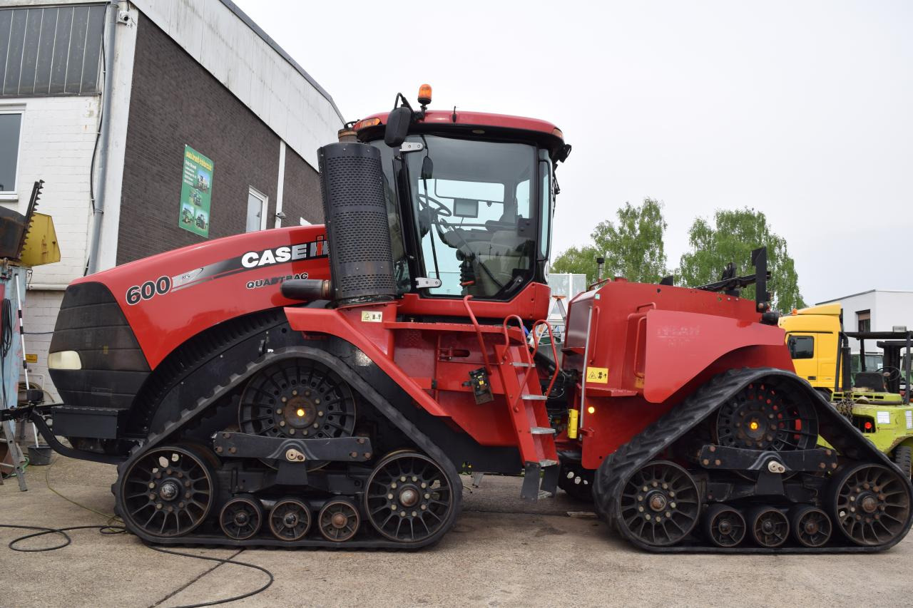 Case-IH Quadtrac 600 - Tractor pe senile: Foto 3 Case-IH Quadtrac 600 - Tractor pe senile: Foto 3