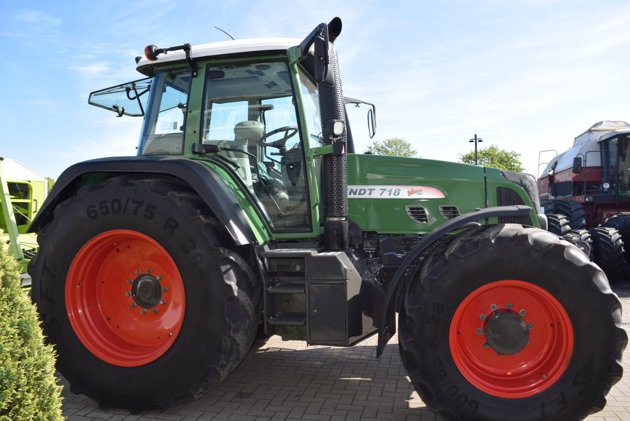 Fendt 718 Vario TMS - Tractor agricol: Foto 2 Fendt 718 Vario TMS - Tractor agricol: Foto 2