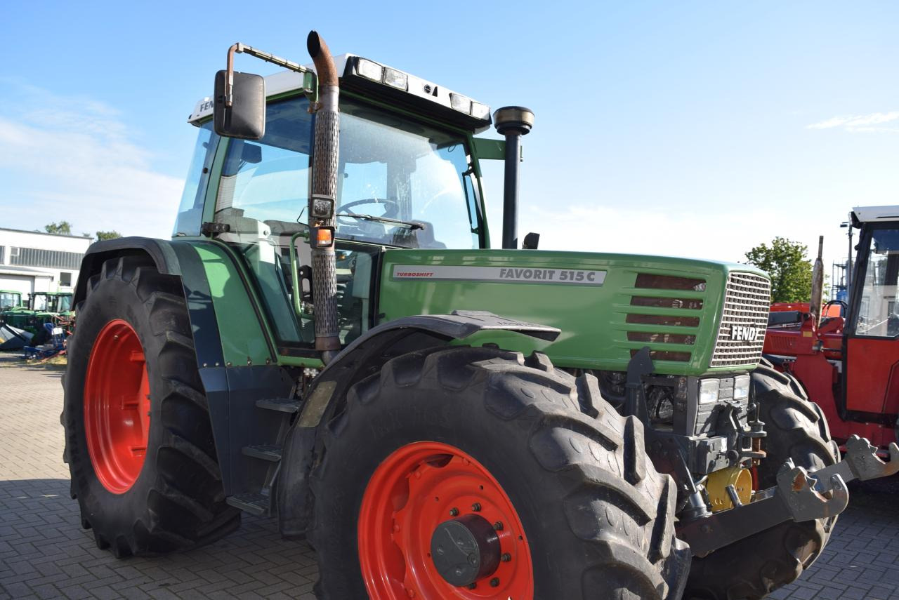 Fendt Favorit 512 - Tractor agricol: Foto 1 Fendt Favorit 512 - Tractor agricol: Foto 1