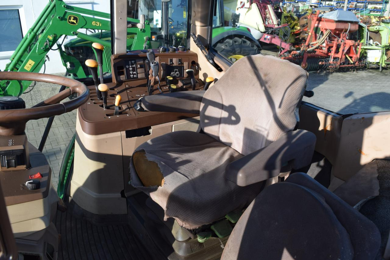 Tractor agricol John Deere 6510: Foto 8