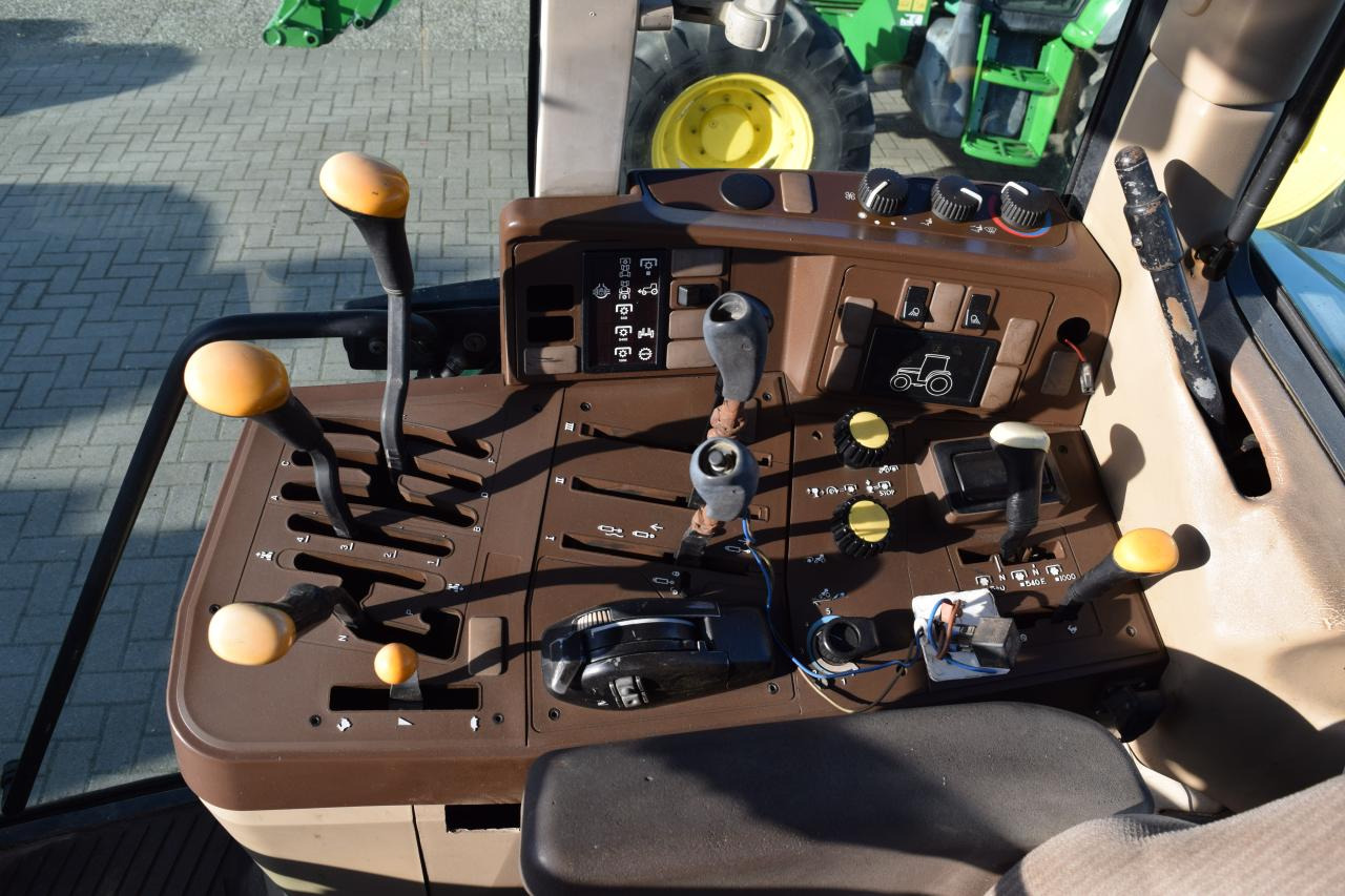 Tractor agricol John Deere 6510: Foto 10