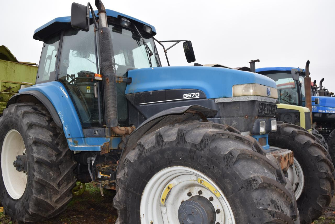 New Holland 8670 TA - Tractor agricol: Foto 2 New Holland 8670 TA - Tractor agricol: Foto 2